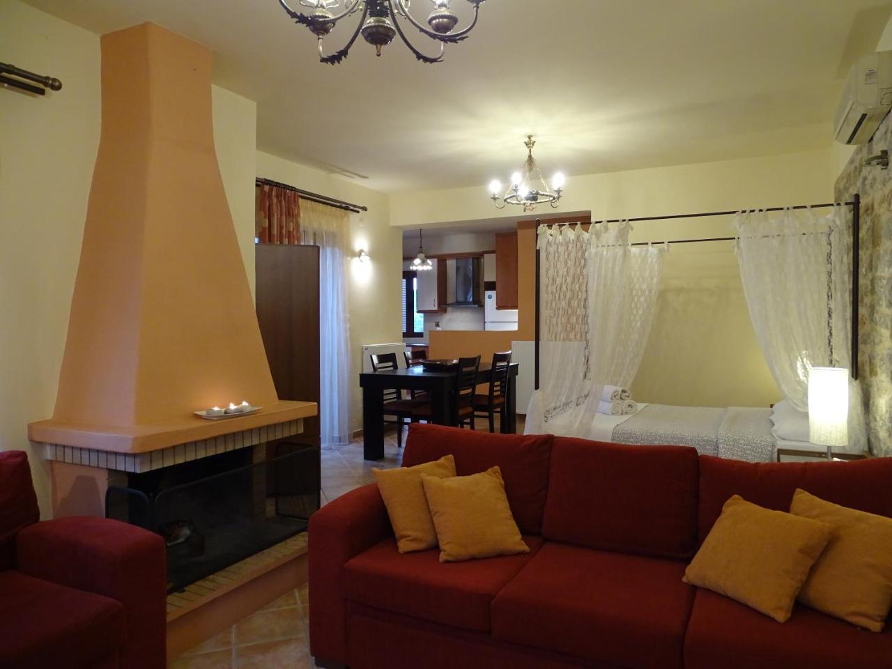 Sophia Limeni View Hotel Ареополис Екстериор снимка